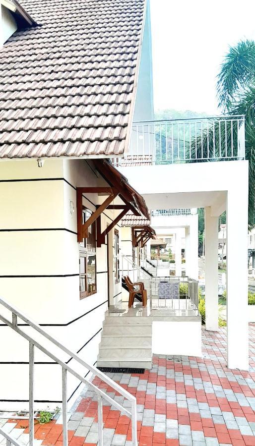Skyview Villa Athirappilly Exterior foto